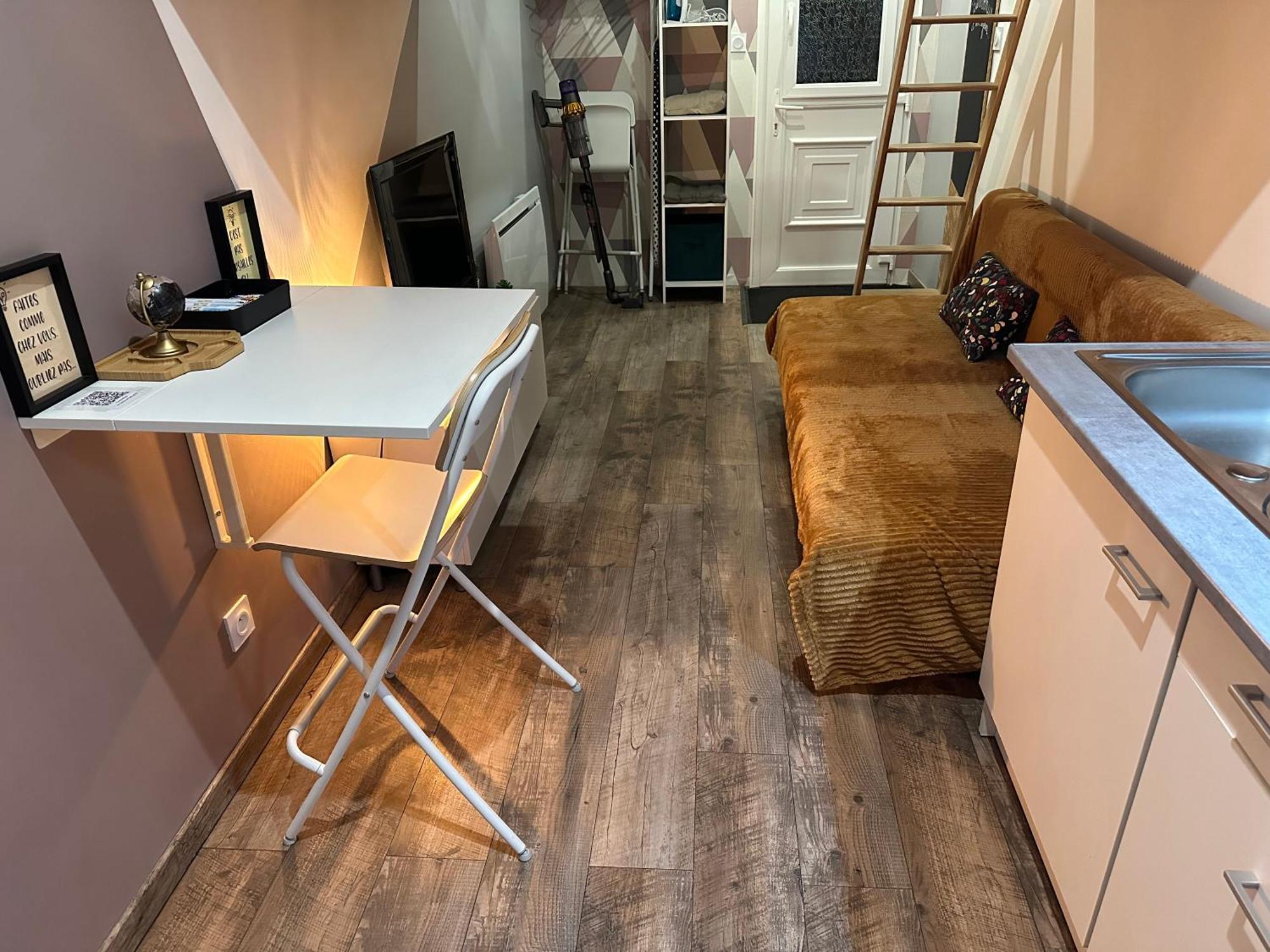 La Tiny : Adorable Petit Studio /Parking Gratuit. Angoulême Eksteriør billede
